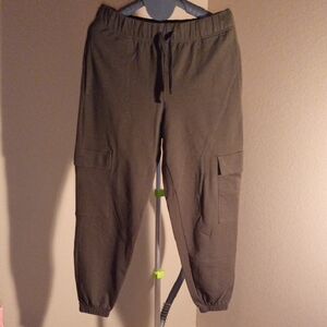 NWOT TEMU Women's Olive Cargo Jogger Pants Size S